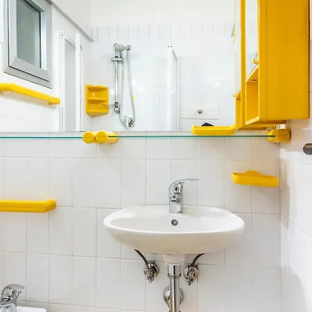 Apartament Senigallia, Bilocale Fronte Mare Con Giardino - Se040