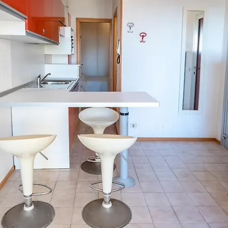 Apartament Senigallia, Bilocale Fronte Mare Con Giardino - Se040